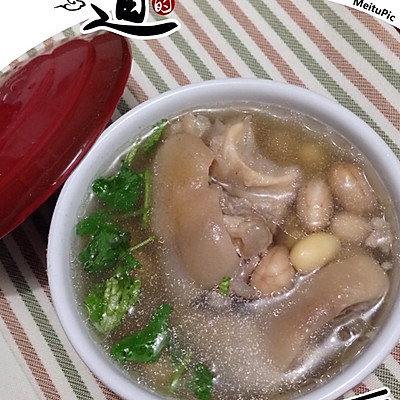 黃豆花生豬蹄湯